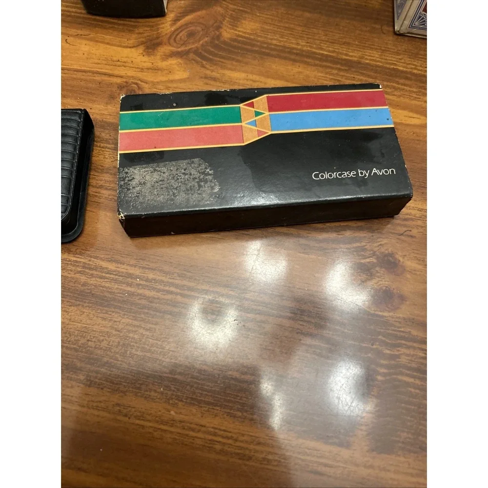 1982 Vintage Black Color Case Compact By‎ Avon